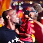 EŞ TAKİBİ NEDİR SORUSUNUN CEVABI OSİMHEN SKANDALIYLA GELDİ: 100 BİN DOLARLIK TAKİP!